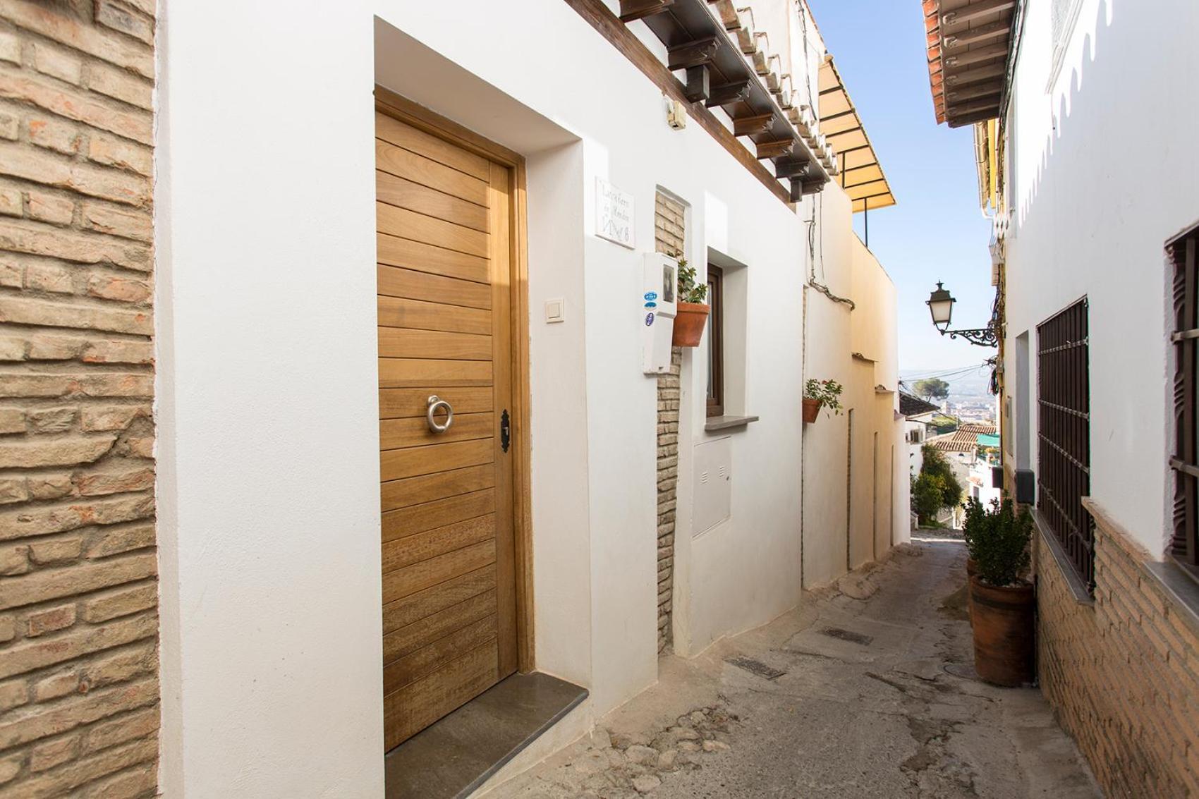 Con Terraza Y Cochera Albaycin Apartment Granada